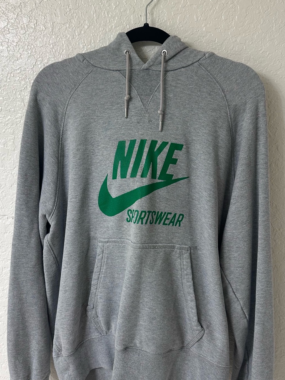 Nike Sportswear Gray Hoodie Green Logo Pullover Sweatshirt Size Large